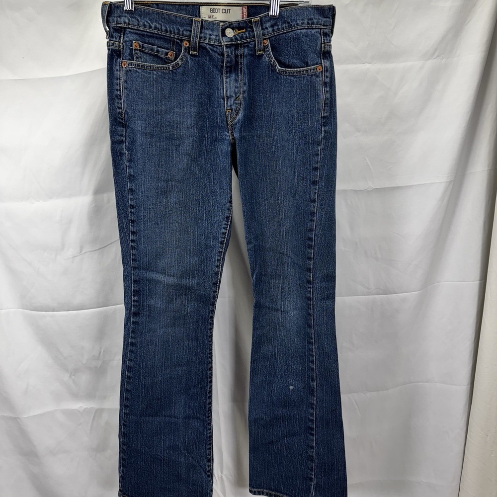 Levi's 515 Blue‎ Medium Wash Mid-Rise Bootcut Denim Jeans Women's Size 8M